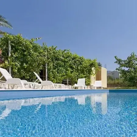 Eden House With Private Pool And Vineyard Vakantiehuis