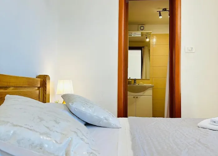 Feriehus Eden House With Private Pool And Vineyard Kaštela